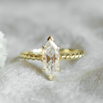 Gold ring with hexagon moissanite SALEM