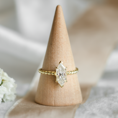 Gold ring with hexagon moissanite SALEM