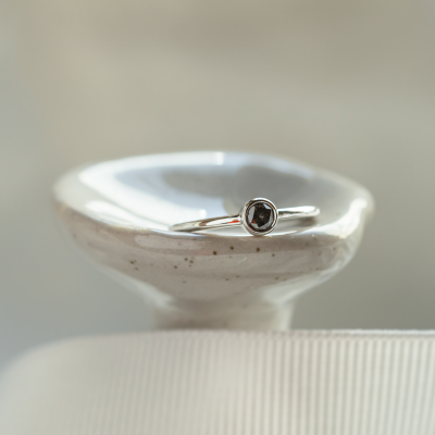 Minimalist engagement ring with salt and pepper diamond AINE