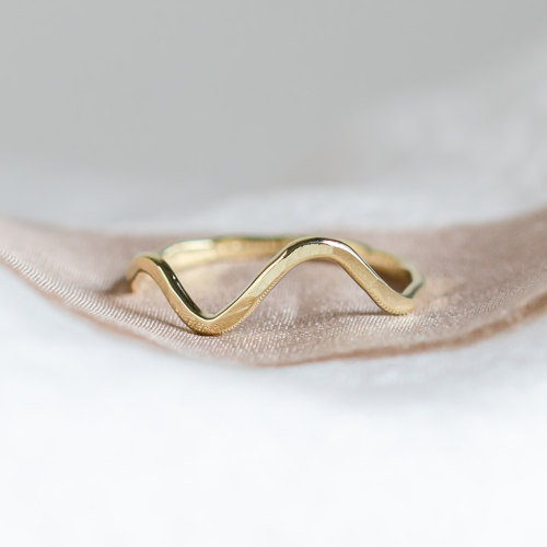 Gold mountain minimalist ring ALPINE