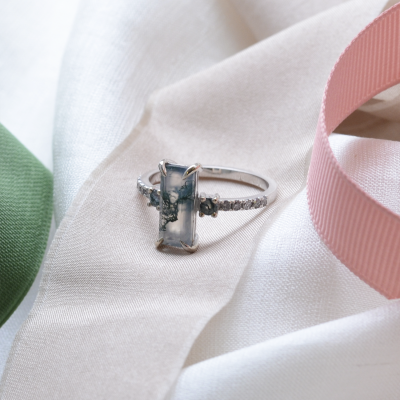 Elegantní prsten s mechovým achátem a diamanty CARA