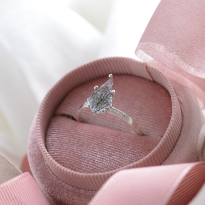 Rutilated quartz ring with diamonds EABHA