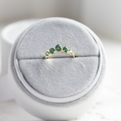 Eternity gold ring with moss agates OISIN
