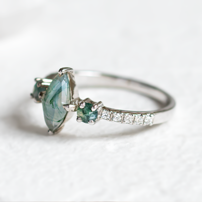 Vintage zlatý prsten s mechovými acháty a diamanty OSCAR