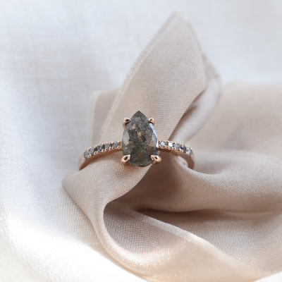 Vintage salt and pepper diamond engagement ring GRIONA