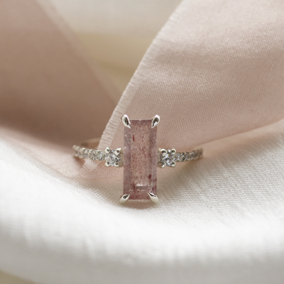 Gold ring with strawberry quartz and diamonds SWEETIE