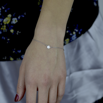 ANITA golden bracelet with a diamond
