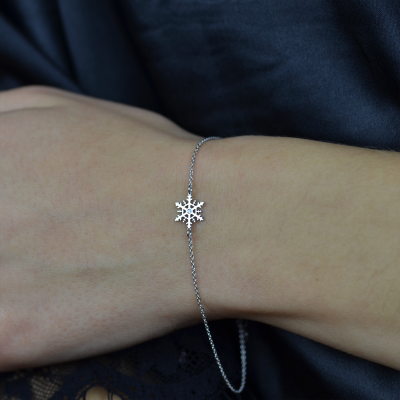 CORA silver bracelet with a diamond
