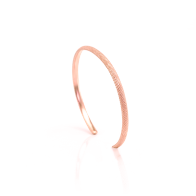 Simple and classic gold bangle bracelet TROMSO