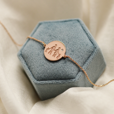 Gold bracelet with family symbol and diamond ZERAX