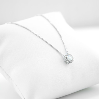 Klasický stříbrný náhrdelník s zirkony RODE