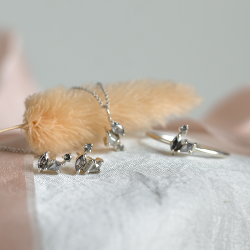 Gold jewelry set with salt and pepper diamonds in cluster style SHIRLEY 