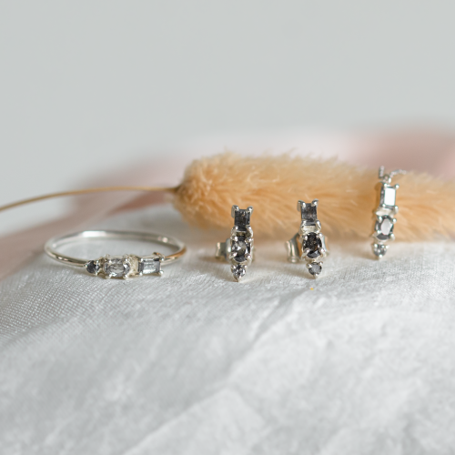 Zlatý set šperků se salt and pepper diamanty TRES