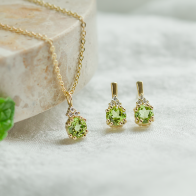 Set of jewellery with peridot and diamonds VERDA