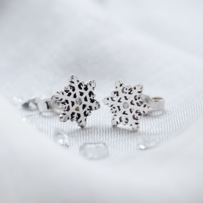 ARIANA silver earrings with a diamonds