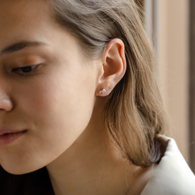 Gold earrings with cluster moissanites CARMEN