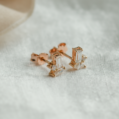 Gold earrings with cluster moissanites CARMEN