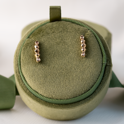 Minimalist gold diamond earrings CHANTAL