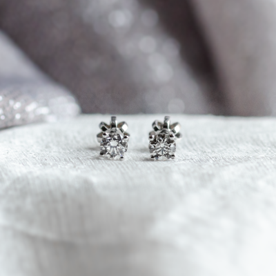 Classic earrings with diamonds ESTELLE