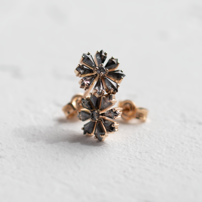 Květinové náušnice se salt and pepper diamanty FLOWER