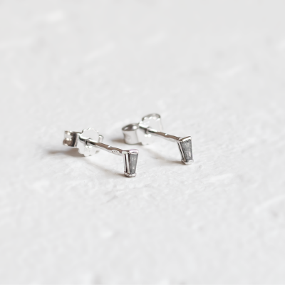 Náušnice se zúženými baguette salt and pepper diamanty GIGI