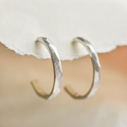 Gold circle earrings with hammered surface ISLA