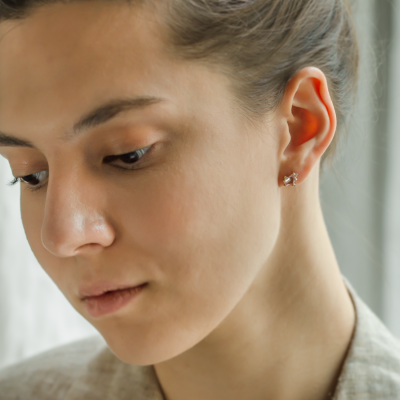 Gold earrings with asymmetrical sapphires and diamonds KAIA