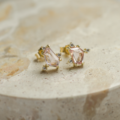 Gold earrings with asymmetrical sapphires and diamonds KAIA