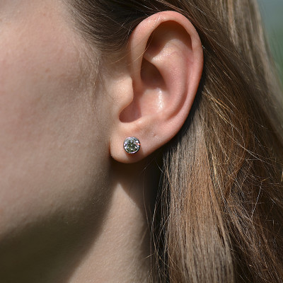 Simple Sterling Silver earring with Zircon KLOFTA