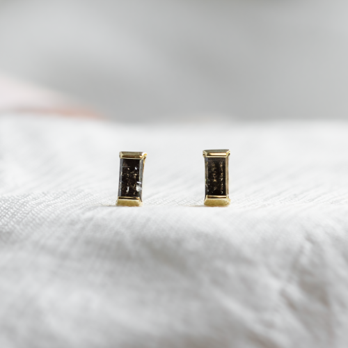 Minimalistické náušnice s baguette salt and pepper diamanty LOFI