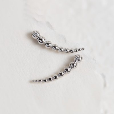 Crawler earrings with diamonds MONIQUE