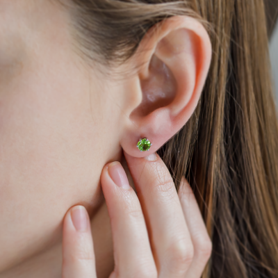 Gold earrings with peridots SALSA
