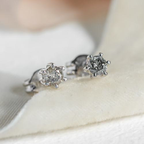 Zlaté minimalistické náušnice se salt and pepper diamanty SIRIUS