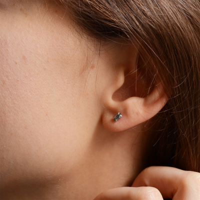 Minimalist salt and pepper diamonds earrings STELLA