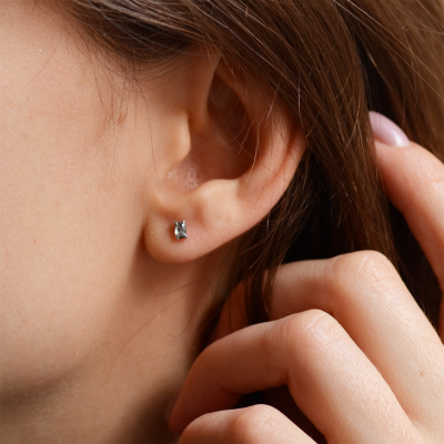 Basic salt and pepper diamond earrings STELLAR