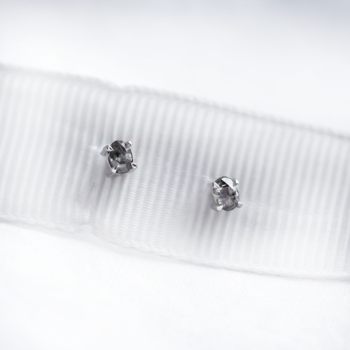 Napichovací náušnice se salt and pepper diamanty STELLAR