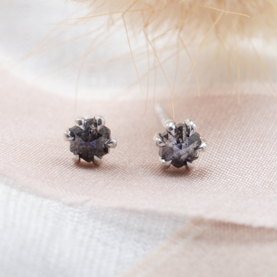 Stud earrings with hexagon salt and pepper diamonds STELLEX