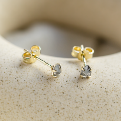 Gold minimalist earrings with salt and pepper diamonds STELLIE
