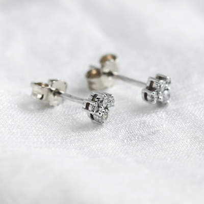 Minimalist gold earrings with diamonds in cluster setting STEPH