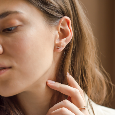 Minimalist gold cluster earrings with diamonds TAYLA