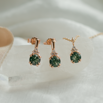 Gold earrings with moss agate and diamonds TIA