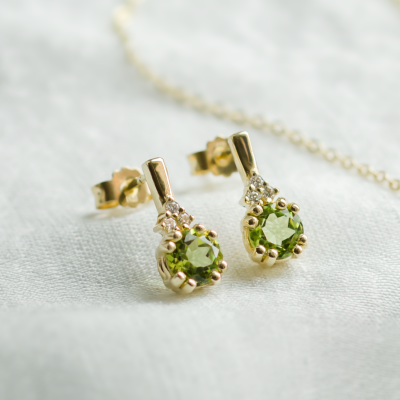 Peridot and diamond gold earrings VERDE