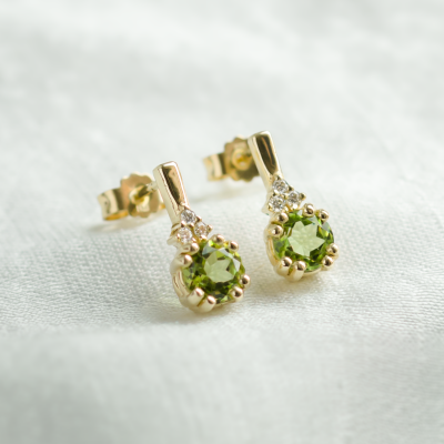 Peridot and diamond gold earrings VERDE