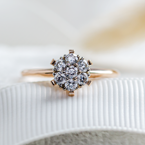 Elegant ring with pavé moissanites AUDREY