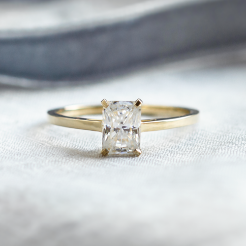 Minimalist engagement ring with moissanite BAGI