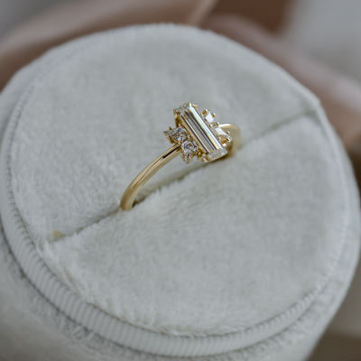 Elegant engagement ring with moissanites BUTTERFLY
