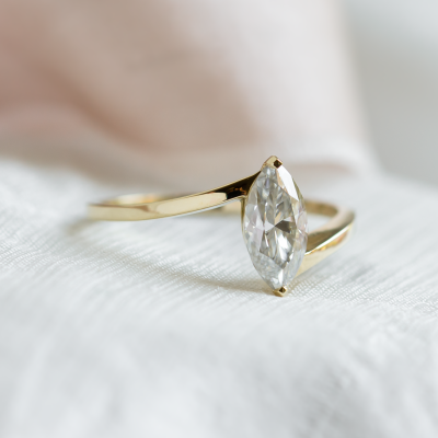 Elegant ring with marquise moissanite CHARLOTTE
