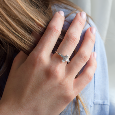 Elegant engagement ring with baguette moissanites EARL