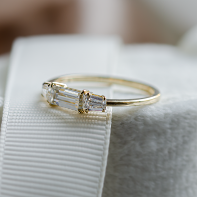 Vintage ring in art deco style with moissanites VISCOUNT