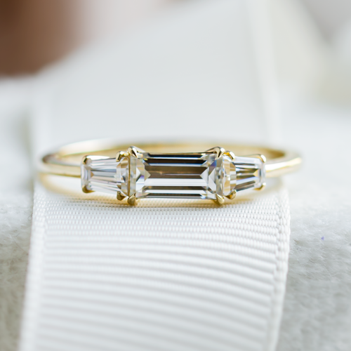 Vintage ring in art deco style with lab-grown diamonds VISION